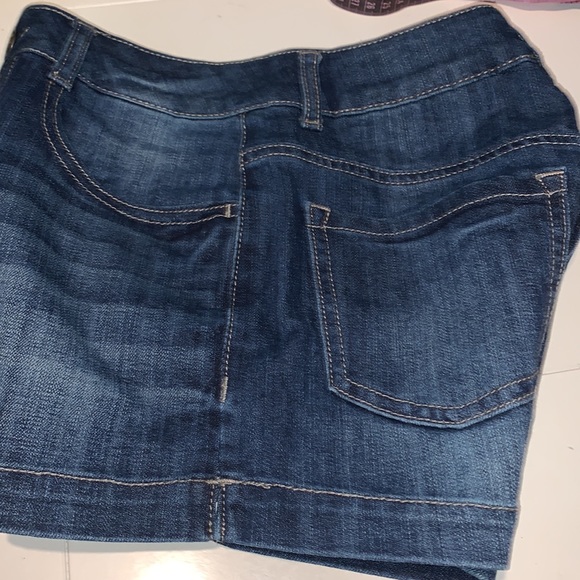SO denim shorts NWOT size 1 junior - Picture 5 of 6